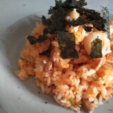 夏休みのランチに納豆キムチ炒飯